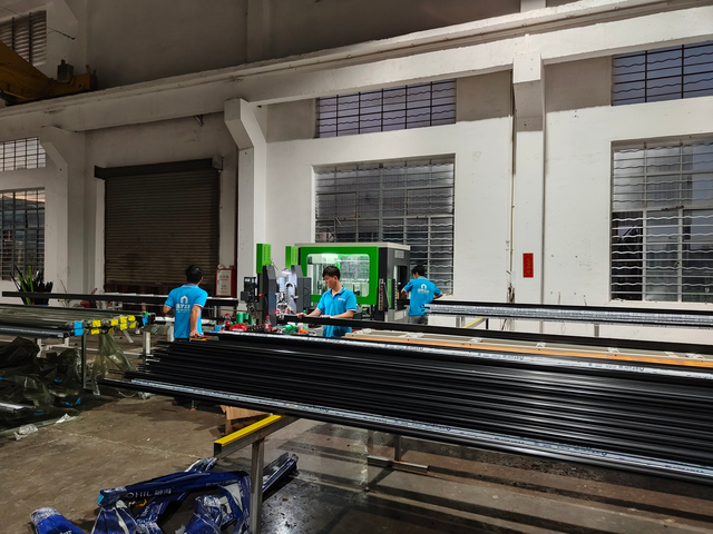 Automatic conveyor system