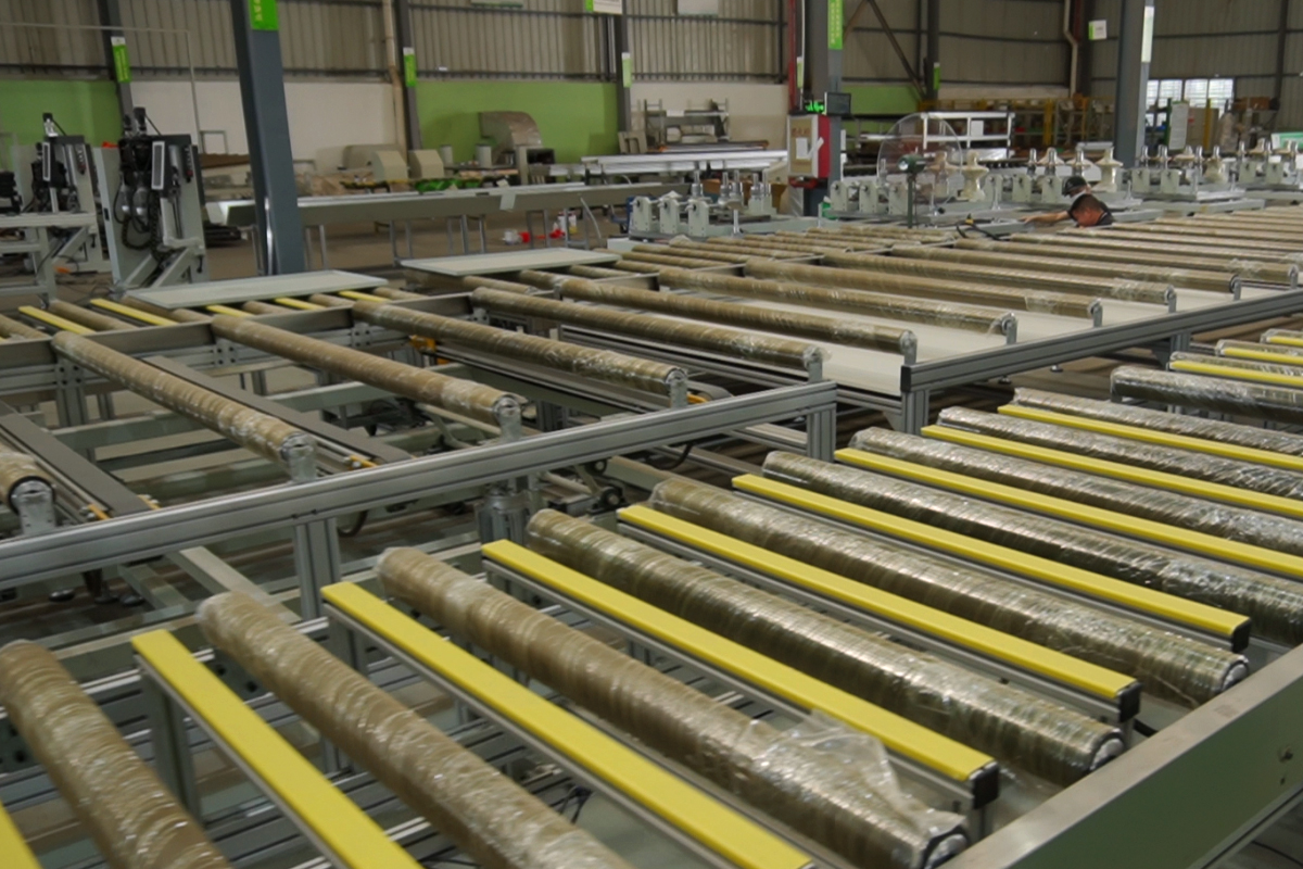 Knurling Machines /Rolling Machines / Full Automatic Thermal Break Assembly Line