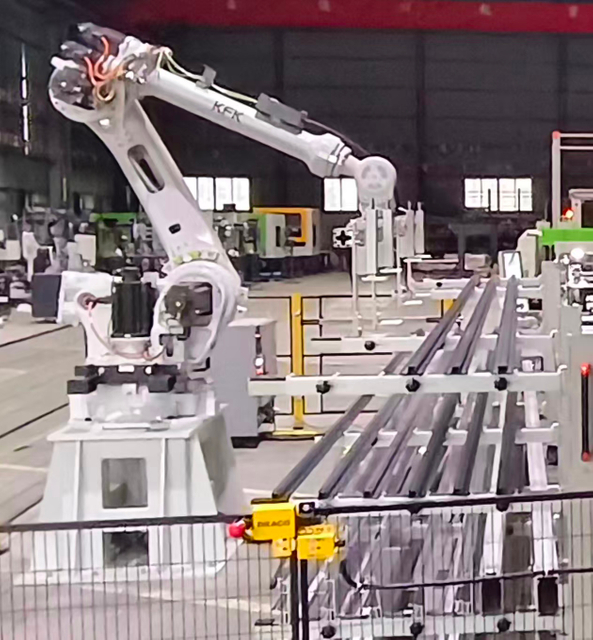 Long‑material Stacking Manipulator